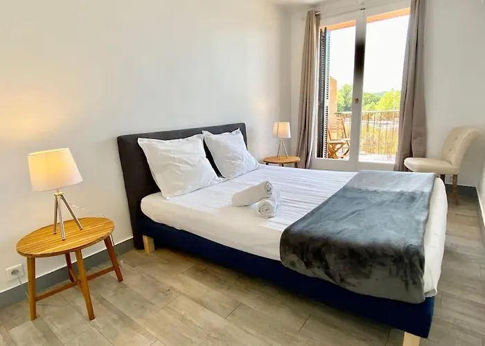 Marinesappartement, 2Min Plage, Acces Direct Port
